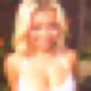 Penelope, 26 ans, connectée à Vallées-d'Antraigues-Asperjoc pour une rencontre coquine