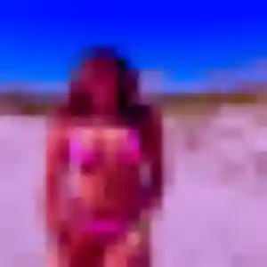 Photo de Uranie à Valleiry (27 ans) - plan cul discret
