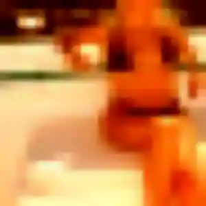 Contacte Zina, 30 ans à Vallières-les-Grandes en privé