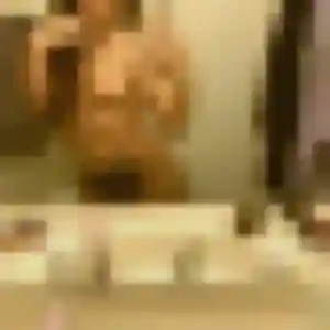 Découvre Johanna, 25 ans à Valmont en privé