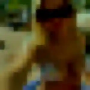 Samira, femme de 37 ans propose plan cul à Varenne-Saint-Germain