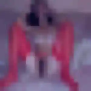 Photo de Phoebe à Varennes-Jarcy (41 ans) - plan cul anonyme