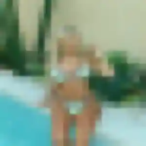 Profil de Josephine à Vayres-sur-Essonne (27 ans) - plan cul gratuit