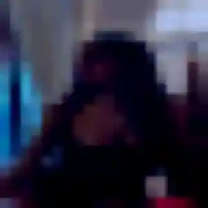 Rejoins Charlotte, 25 ans à Vennecy gratuitement