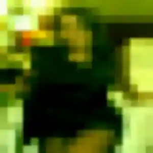Oumaima, 26 ans, en ligne à Ver-sur-Mer pour une rencontre coquine