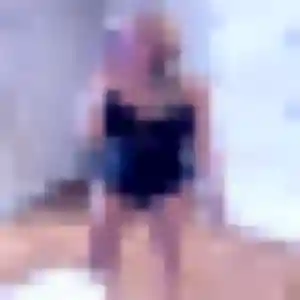 Hortense, fille de 26 ans propose plan cul à Vercel-Villedieu-le-Camp
