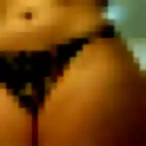 Photo de Ibtissam à Verneuil d'Avre et d'Iton (28 ans) - plan cul gratuit