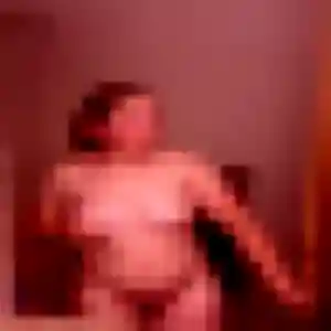 Photo de Alix à Vesly (44 ans) - plan cul gratuit