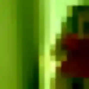 Lola de Viarmes, 24 ans - plan cul discret