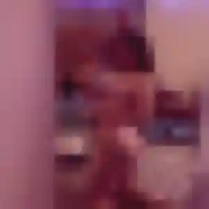 Audrey, 24 ans, disponible à Videlles pour un plan cul