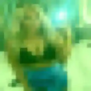 Photo de Olivia à Vigny (38 ans) - plan cul discret