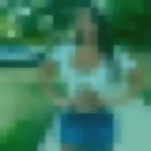Anne-Laure, 26 ans, en ligne à Villasavary pour un plan cul