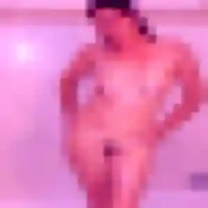 Sylviane, 37 ans, disponible à Ville-la-Grand pour un plan cul