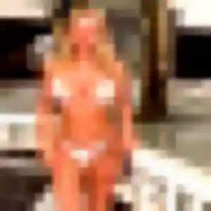 Samira (32 ans) à Villedieu-sur-Indre cherche un plan cul ce soir