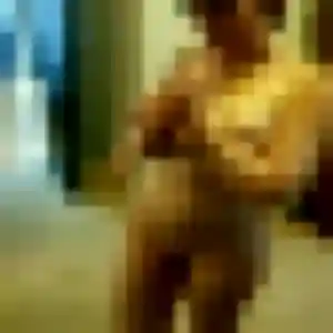 Photo privée de Fleur, 36 ans à Villefranche-sur-Cher - rencontre sans lendemain