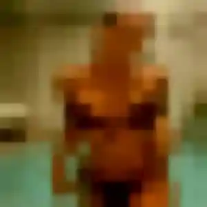 Sexy Salima, 29 ans à Villegouge - découvrir son profil