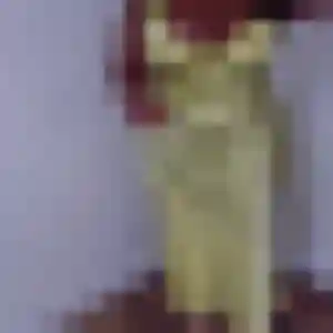 Karen, 33 ans, disponible à Villeloin-Coulangé pour un plan cul