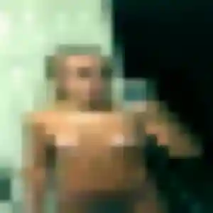Rencontre Sara, 25 ans à Villenauxe-la-Grande en privé