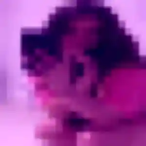 Photo perso de Rose-Marie, 28 ans à Villeneuve-la-Rivière - plan discret