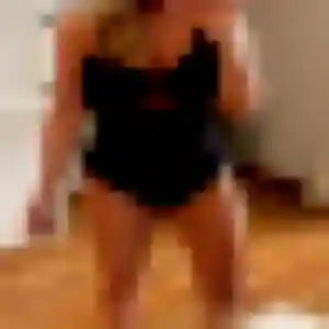 Contacte Candice, 36 ans à Villeneuve-les-Bordes en privé