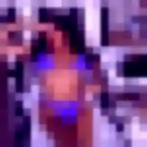 Salima, femme de 30 ans cherche plan cul à Villepot