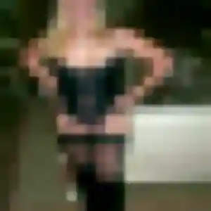Doriane, 32 ans, dispo pour plan cul à Villerest