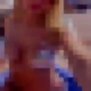 Lena, 26 ans, connectée à Villers-Sire-Nicole pour un plan cul