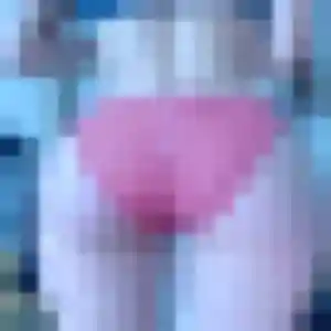 Rencontre Meriem, 27 ans à Villerville en privé