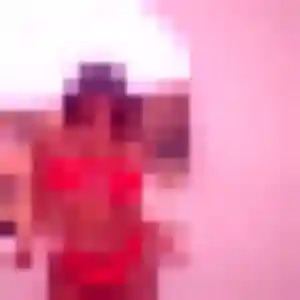 Emilie, 32 ans, dispo pour plan cul à Vitré