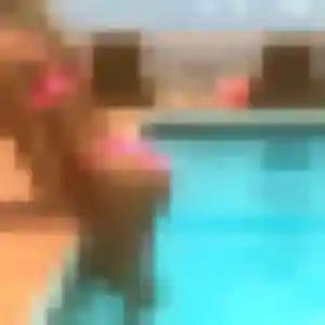 Photo privée de Giulia, 31 ans à Volvic - plan discret