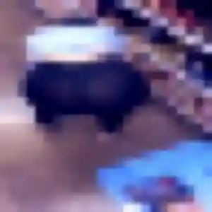 Photo de Louise à Voutezac (35 ans) - plan cul anonyme