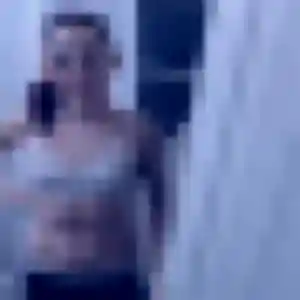 Elodie, 23 ans, dispo pour plan cul à Vouziers
