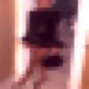 Yasmina, 36 ans, en ligne à Voyennes pour une rencontre coquine