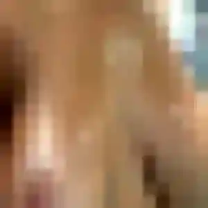 Rejoins Oumaima, 29 ans à Vraiville en t'inscrivant