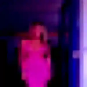 Geraldine, 30 ans, connectée à Wavrin pour une rencontre coquine
