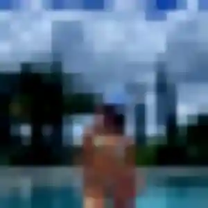 Lina, 24 ans, dispo pour plan cul à West-Cappel