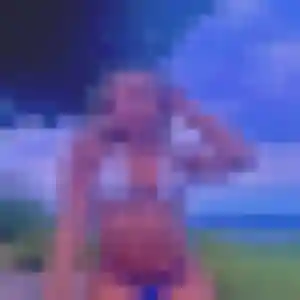 Wilhelmine, 33 ans, connectée à Wingles pour une rencontre coquine